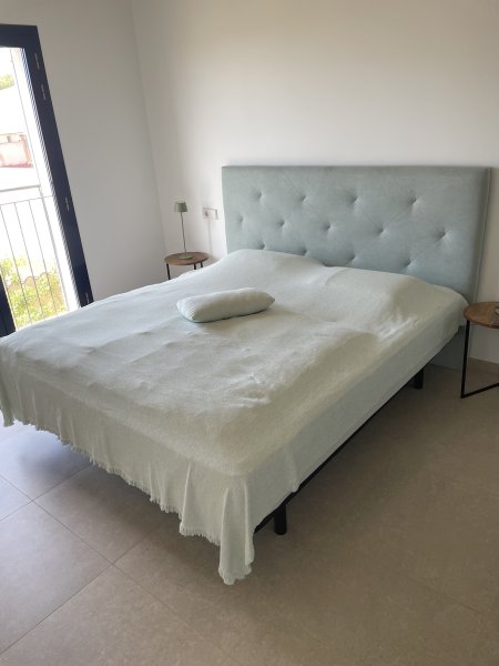 1 bed incl. mattress (3 units possible)