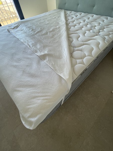 1 bed incl. mattress (3 units possible)