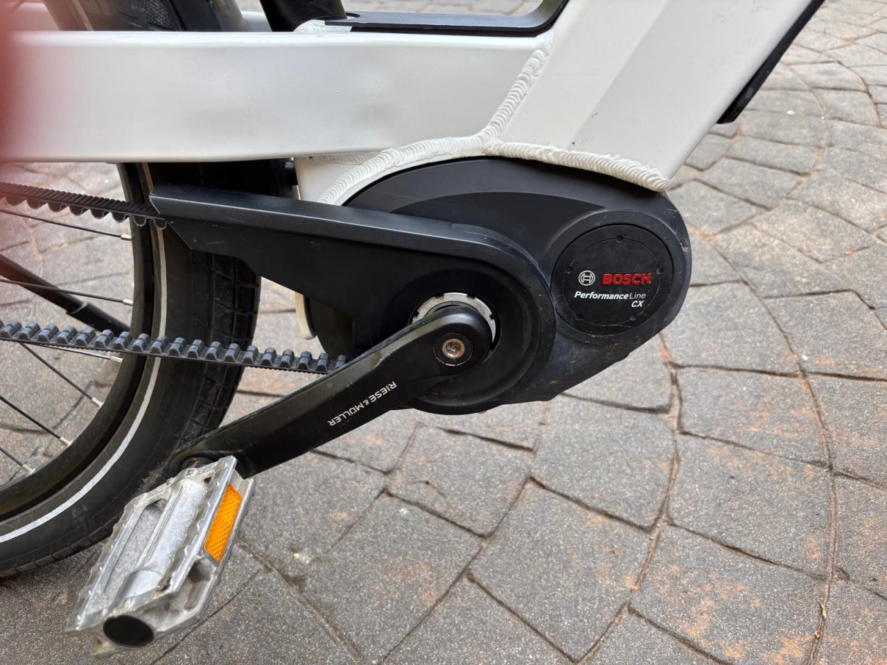 1 Herren & 1 Damen Riese und Müller EBike zuverkaufen