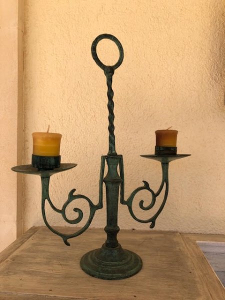 1 candelabro
