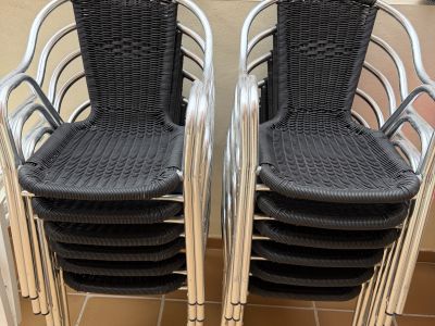 12 Chairs 3 Tables