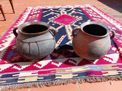 2 antike spanische Tontöpfe Puchero / Orza