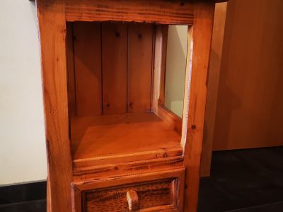 2 Beistelltische, Flurtisch oder Nachttische
