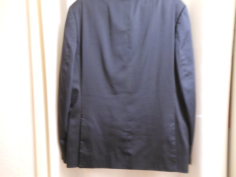 2 Bruno Banani Herren-Anzüge Gr. 52, schwarz und blau, gereinigt