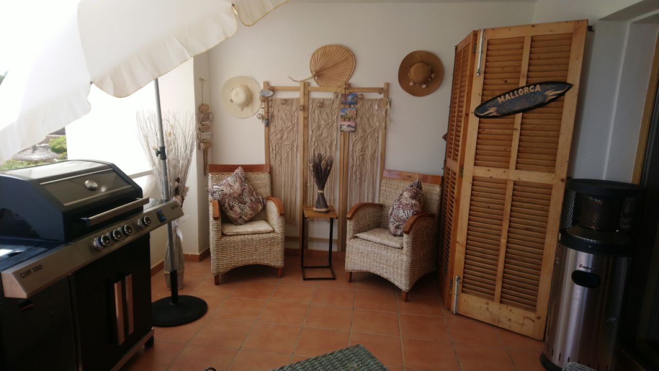 2 Echtholz mit Rattan-Gepflecht Terrassenmöbel Sessel Lounge-Sessel Vintage