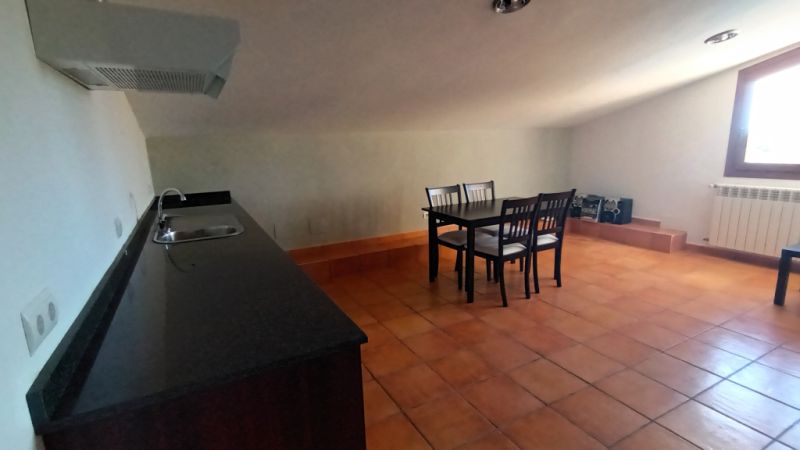 Finca de 2 plantas con 2 apartamentos separados, piscina y calefacción cerca de Campos--- F 213