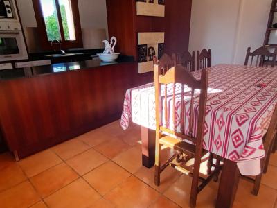 Finca de 2 plantas con 2 apartamentos separados, piscina y calefacción cerca de Campos--- F 213