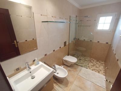 2 Etagenfinca mit sep Apartment, Pool und Ölzentralheizung bei Porreres --- F 164