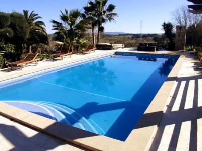 2 Etagenfinca mit sep Apartment, Pool und Ölzentralheizung bei Porreres --- F 164