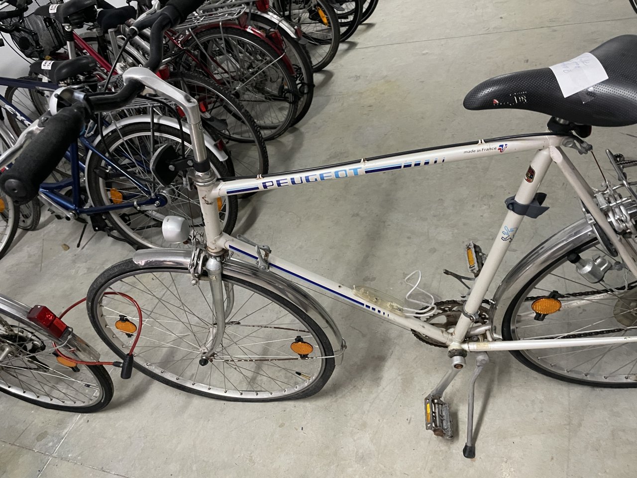 2 Fahrräder von Peugeot Herrenrad und Damenrad