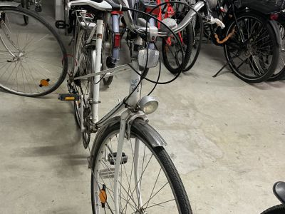 2 Fahrräder von Peugeot Herrenrad und Damenrad