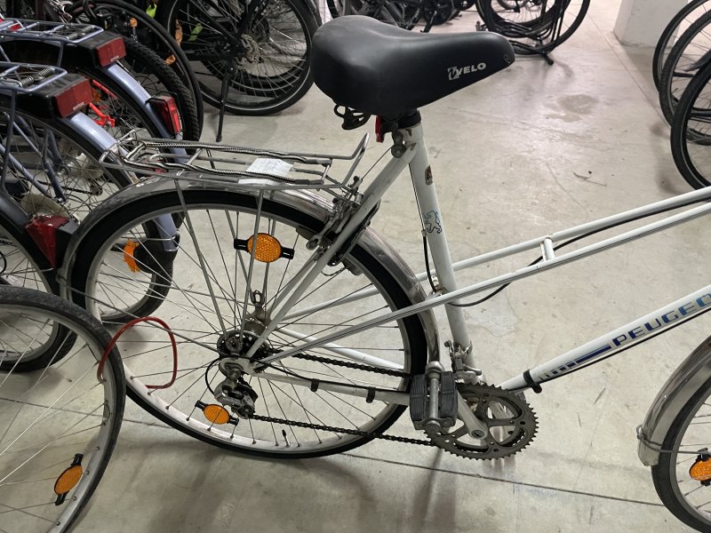 2 Fahrräder von Peugeot Herrenrad und Damenrad