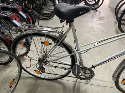 2 Fahrräder von Peugeot Herrenrad und Damenrad