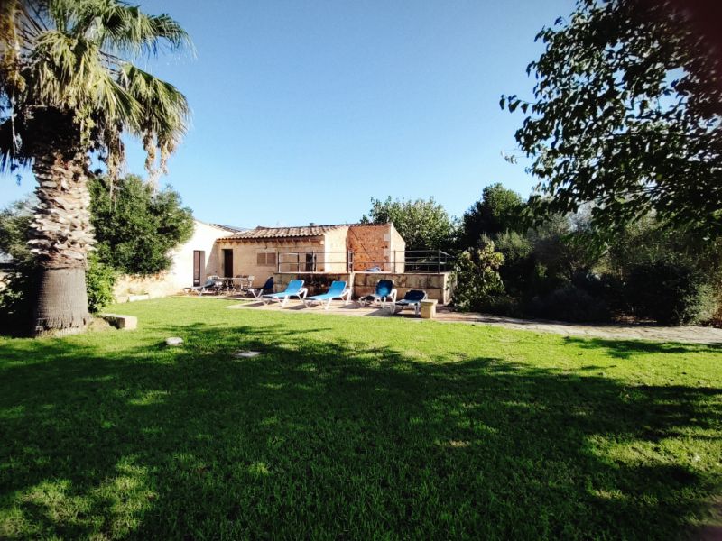 2 fincas en una sola propiedad con piscina privada, AC y chimeneas cerca de Campos -- F 92 a + b WT
