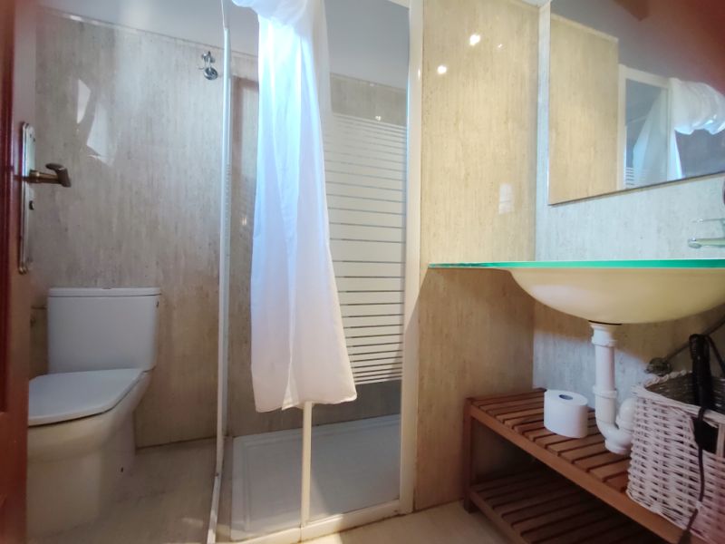 2 fincas en una sola propiedad con piscina privada, AC y chimeneas cerca de Campos -- F 92 a + b WT