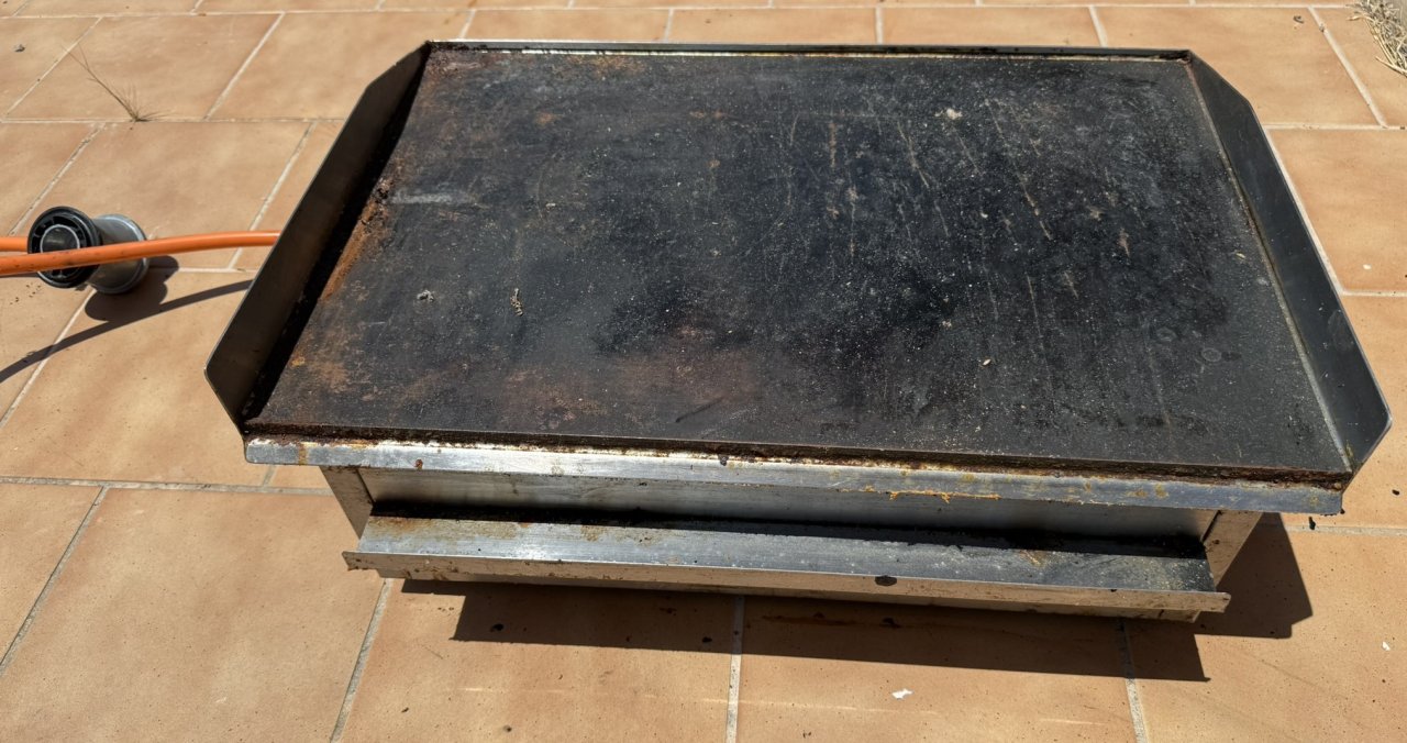 2-flammiger Gas-Grill/Bratfläche für Außenküche oder Gastronomie