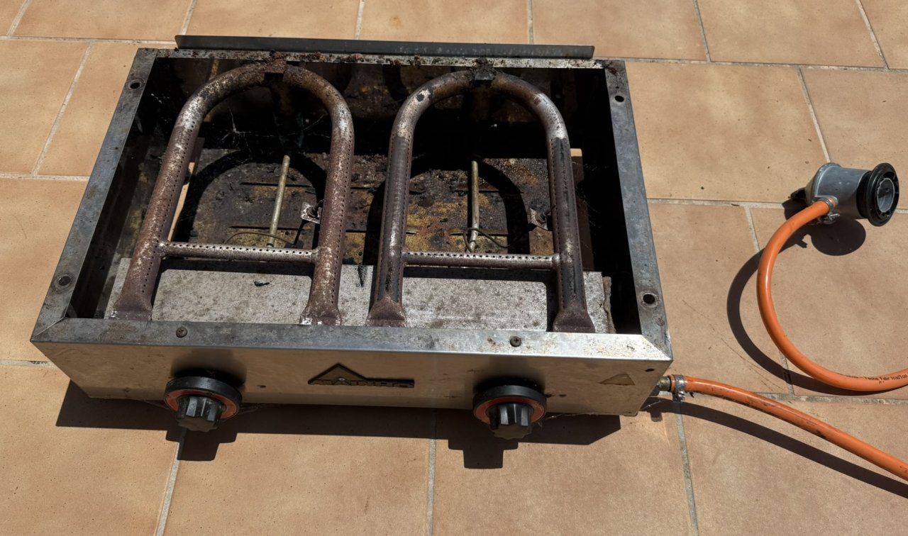2-flammiger Gas-Grill/Bratfläche für Außenküche oder Gastronomie