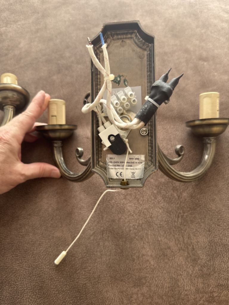 2 Hochwertige Wandleuchten