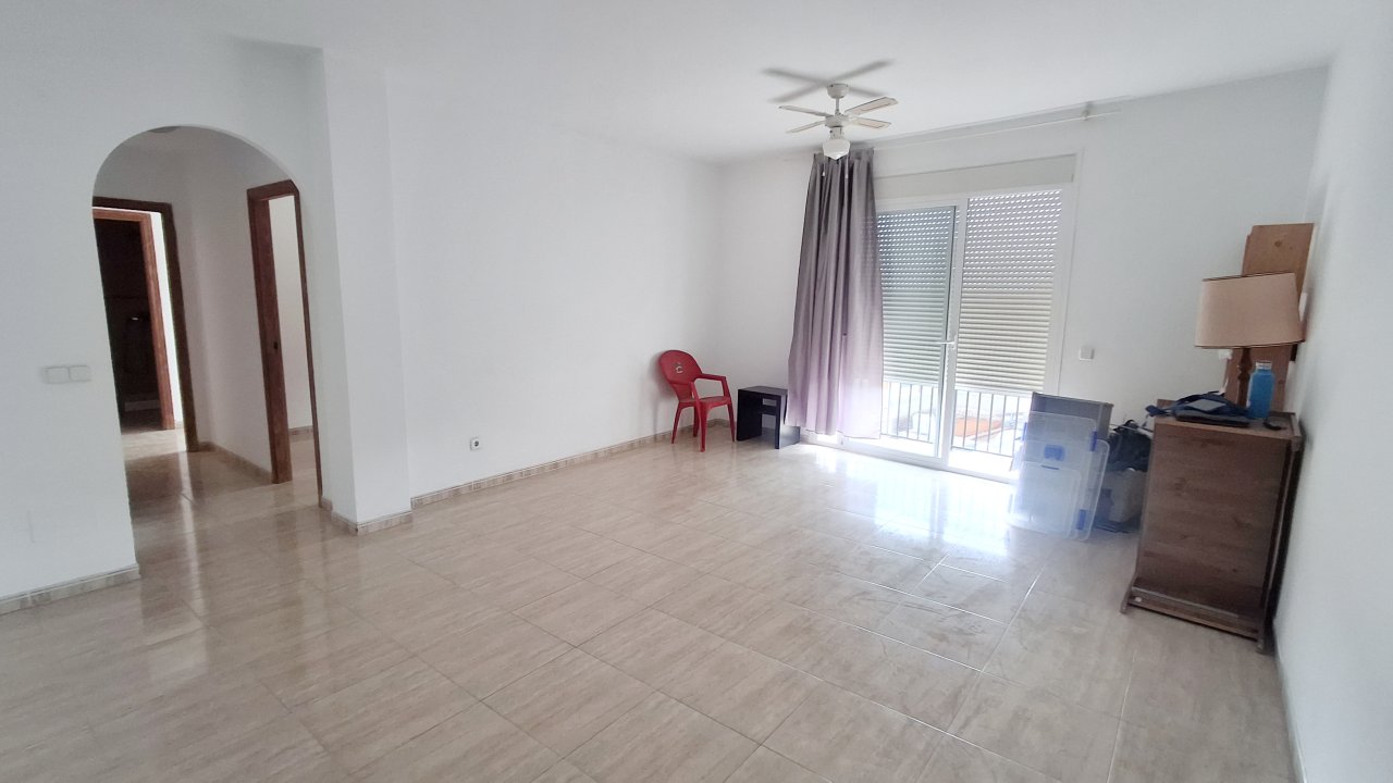 2 identische Apartments in 1. Etage mit Balkon und Parkings in Santanyi --- AP 01 a + b