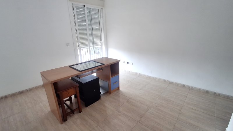 2 identische Apartments in 1. Etage mit Balkon und Parkings in Santanyi --- AP 01 a + b