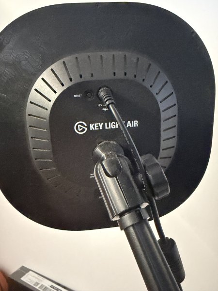 2 Key Light Air