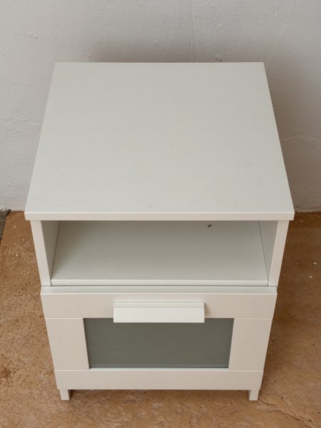 2 kleine Nachtschränke Ikea Bimnes