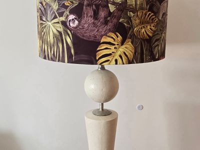 2 kleine Stehlampen,Höhe ca. 1,0 meter,Schirm durchmesser ca. 40 cm,Fuß ca. 20 cm