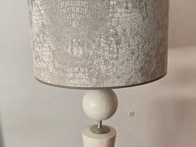 2 kleine Stehlampen,Höhe ca. 1,0 meter,Schirm durchmesser ca. 40 cm,Fuß ca. 20 cm