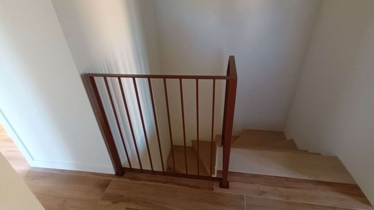 2 NEUBAUREIHENHÄUSER  in Es LLombards mit Innenhof -- RH 35 a + b