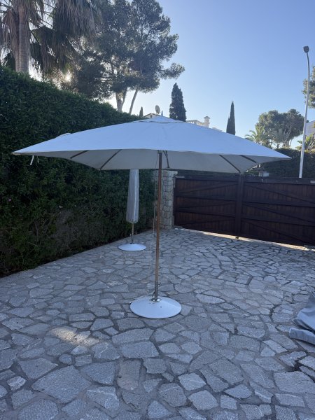 2 sombrillas Dedon 2,6m