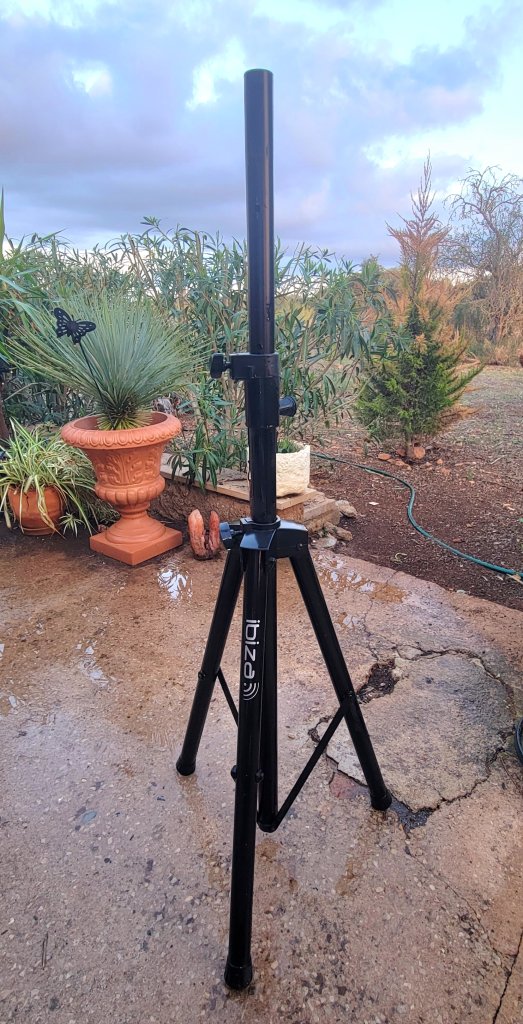 2 stable speaker stands Ibiza and Hall - available individually