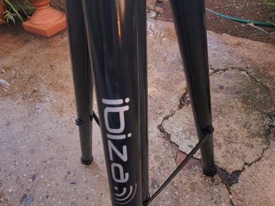 2 soportes de altavoz estables Ibiza y Hall - disponibles individualmente