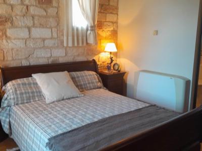 2 stöckige Finca mit sep. Gästeapartment und traumhaften Garten bei Ses Salines -- F 62 VK