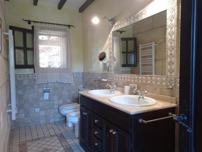 2 stöckige Finca mit sep. Gästeapartment und traumhaften Garten bei Ses Salines -- F 62 VK