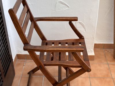 2 Teak Stühle klappbar