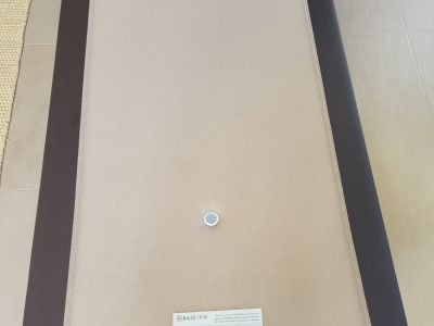 2 bases tapizadas nuevas "Sonpura Tapibase Casual" de 90 x 190 cm con patas de madera maciza