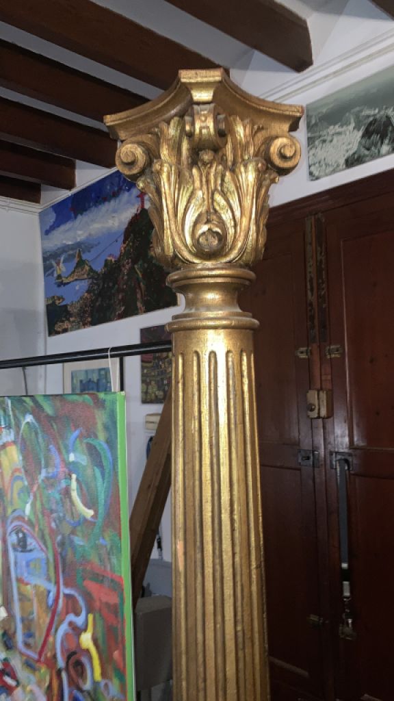 2 columnas de madera maciza