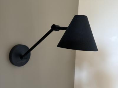 2 wall lights