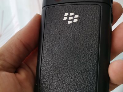 2 x Blackberry Bold 9780 Teléfono clásico COMO NUEVO