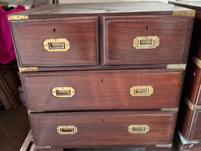2 x Nachtschrank massiv