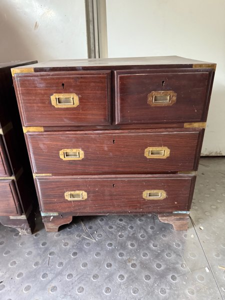 2 x Nachtschrank massiv
