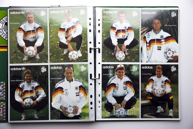 22 Autogrammkarten Deutsche Fussball-Nationalspieler