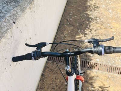 24 Zoll Mountainbike  neuwertig, nur wenige Male gefahren!