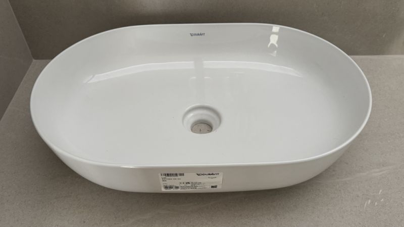 2x Duravit LUV Aufsatzwaschbecken – NEU & OVP – 70x40 - 415 Euro pro Stück statt 1020 Euro UVP