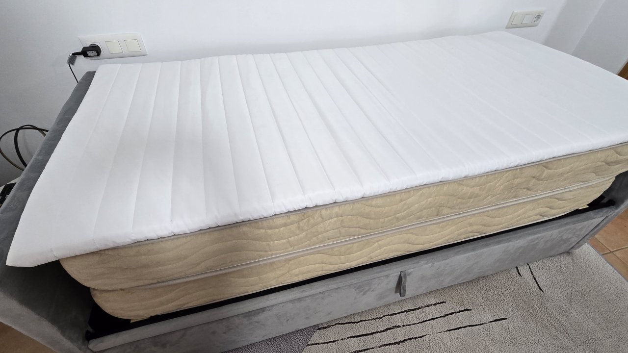 2x IKEA Matratzen-Topper (90x200cm) Kaum genutzt & Bezug waschbar!