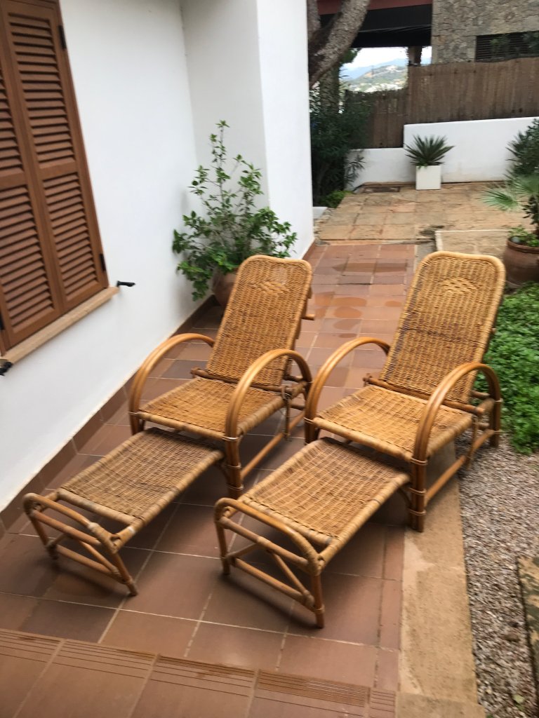 2x tumbonas de mimbre en venta