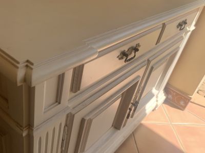 2x schöne Sideboard Cremefarbend