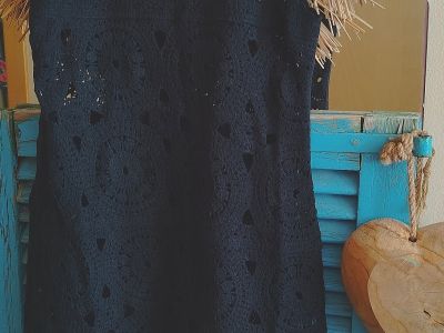 3 Boho Häkelkleider, 1 Cocktailkleid und 2 Jumpsuits
