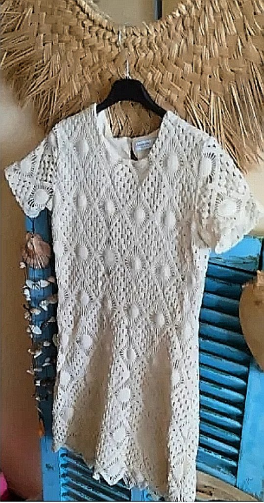 3 Boho Häkelkleider, 1 Cocktailkleid und 2 Jumpsuits