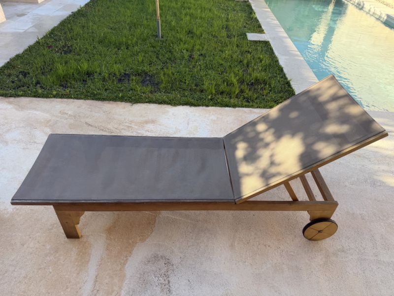 3 Tumbonas (estructura de madera)